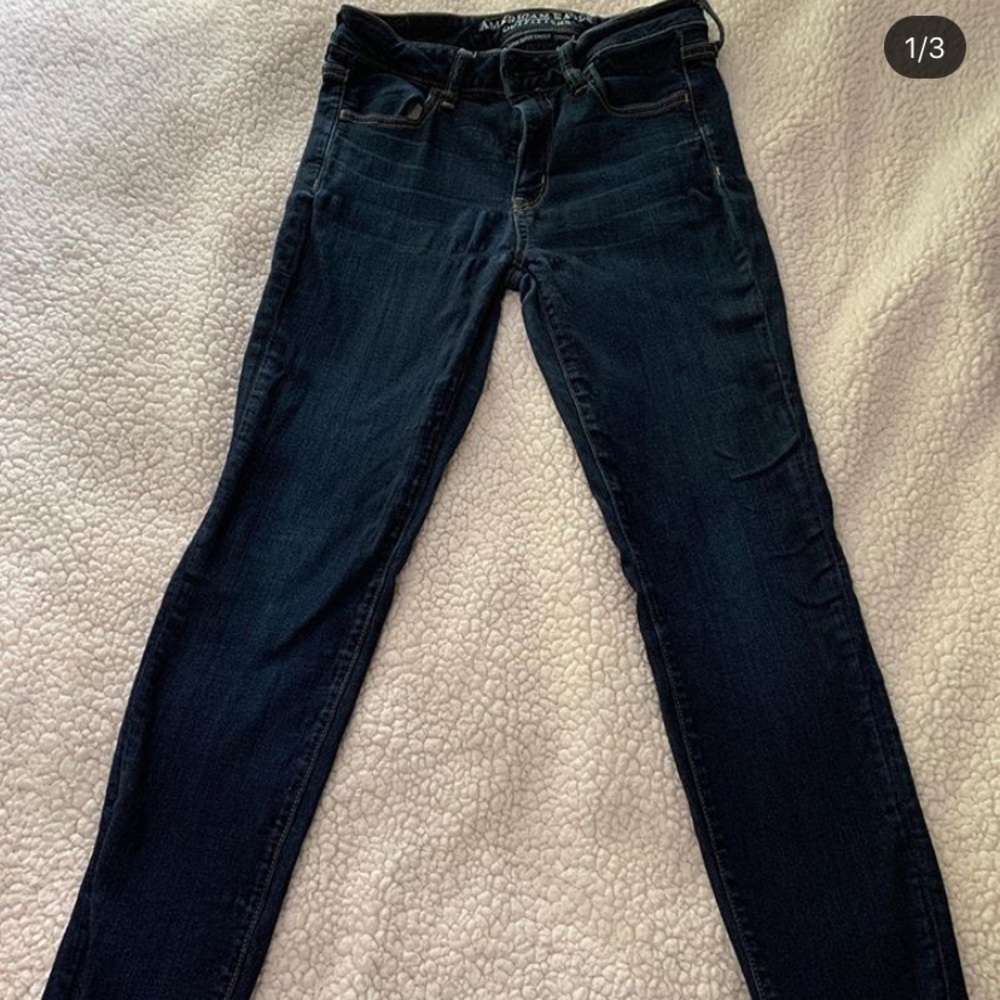 American Eagle dark wash jeans
